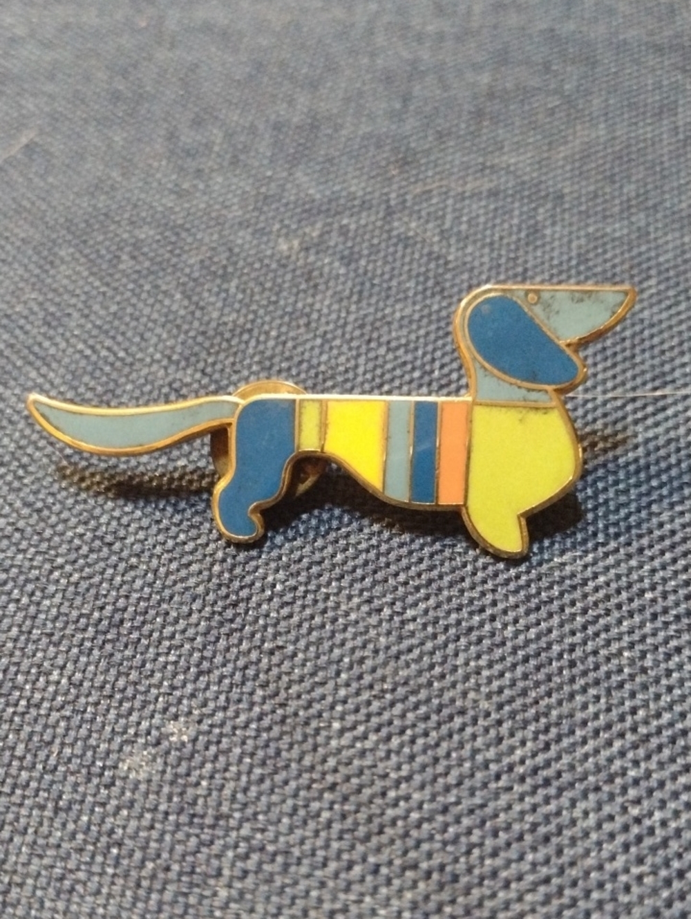 1972 Official Olympics Pin Mascot Wali Enamel Dachshund Pin